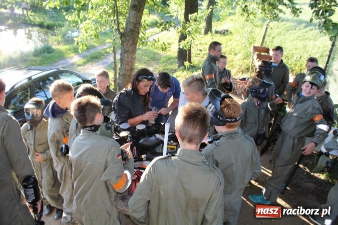 Zdjęcie w galerii na portalu naszraciborz.pl: Niezapomniana impreza i udana zabawa? Paintball w Tworkowie zna się na organizacji takich wydarzeń! wiadomości z regionu