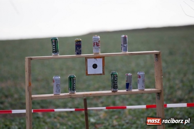 Zdjęcie w galerii na portalu naszraciborz.pl: Niezapomniana impreza i udana zabawa? Paintball w Tworkowie zna się na organizacji takich wydarzeń! wiadomości z regionu