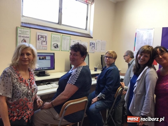 Zdjęcie w galerii na portalu naszraciborz.pl: Nauczycielki z SP 1 w Raciborzu na kursie w Oxfordzie wiadomości z regionu