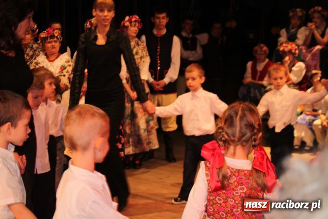 Zdjęcie w galerii na portalu naszraciborz.pl: Przy sobocie po robocie... wiadomości z regionu