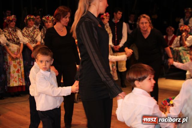 Zdjęcie w galerii na portalu naszraciborz.pl: Przy sobocie po robocie... wiadomości z regionu