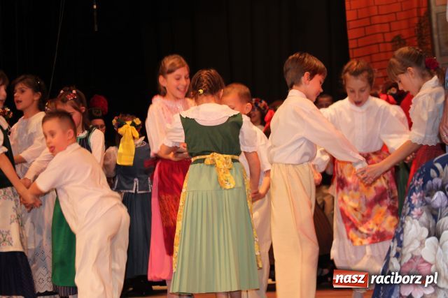 Zdjęcie w galerii na portalu naszraciborz.pl: Przy sobocie po robocie... wiadomości z regionu