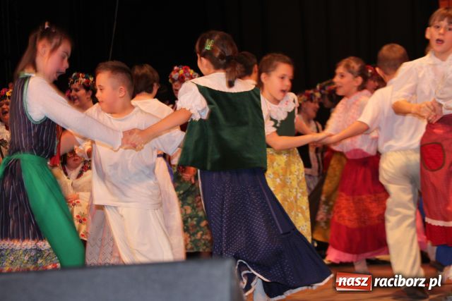 Zdjęcie w galerii na portalu naszraciborz.pl: Przy sobocie po robocie... wiadomości z regionu