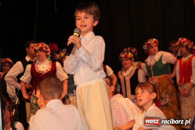 Zdjęcie w galerii na portalu naszraciborz.pl: Przy sobocie po robocie... wiadomości z regionu