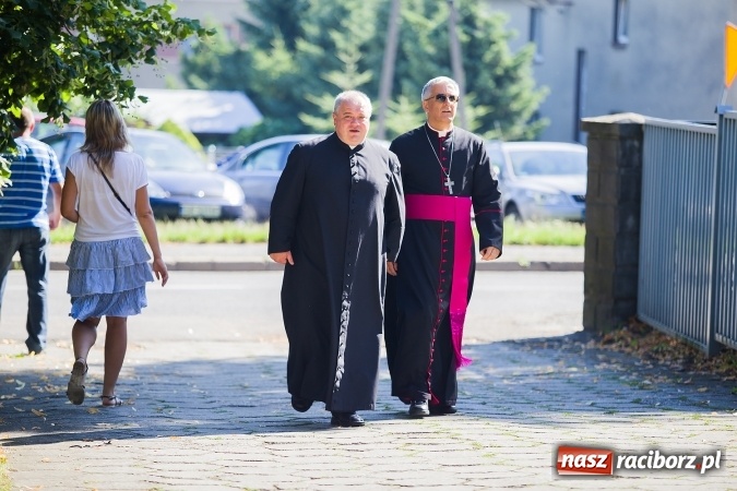 Zdjęcie w galerii na portalu naszraciborz.pl: Dekanat Pogrzebień powitał pielgrzymów Światowych Dni Młodzieży wiadomości z regionu