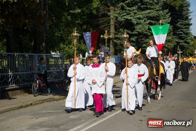Zdjęcie w galerii na portalu naszraciborz.pl: Dekanat Pogrzebień powitał pielgrzymów Światowych Dni Młodzieży wiadomości z regionu