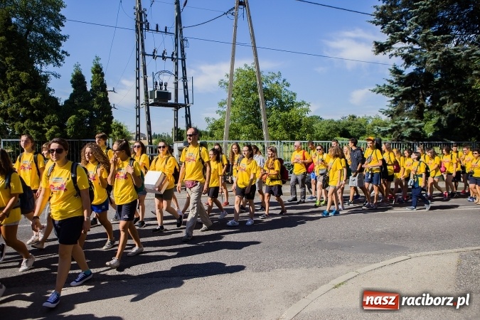 Zdjęcie w galerii na portalu naszraciborz.pl: Dekanat Pogrzebień powitał pielgrzymów Światowych Dni Młodzieży wiadomości z regionu