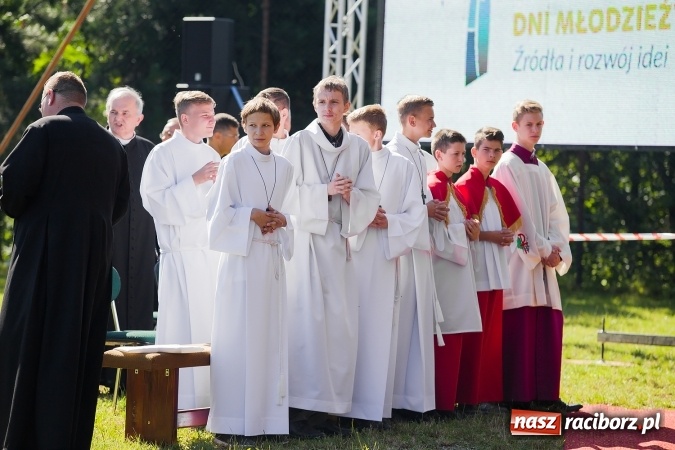 Zdjęcie w galerii na portalu naszraciborz.pl: Dekanat Pogrzebień powitał pielgrzymów Światowych Dni Młodzieży wiadomości z regionu