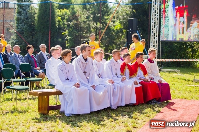 Zdjęcie w galerii na portalu naszraciborz.pl: Dekanat Pogrzebień powitał pielgrzymów Światowych Dni Młodzieży wiadomości z regionu