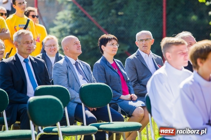 Zdjęcie w galerii na portalu naszraciborz.pl: Dekanat Pogrzebień powitał pielgrzymów Światowych Dni Młodzieży wiadomości z regionu