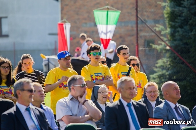 Zdjęcie w galerii na portalu naszraciborz.pl: Dekanat Pogrzebień powitał pielgrzymów Światowych Dni Młodzieży wiadomości z regionu