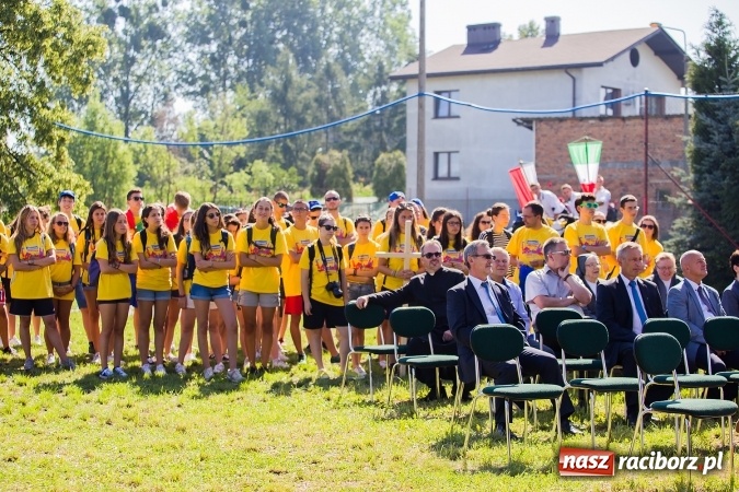 Zdjęcie w galerii na portalu naszraciborz.pl: Dekanat Pogrzebień powitał pielgrzymów Światowych Dni Młodzieży wiadomości z regionu
