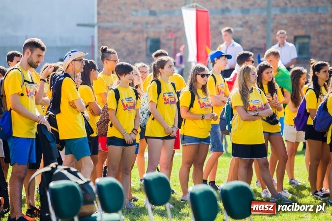 Zdjęcie w galerii na portalu naszraciborz.pl: Dekanat Pogrzebień powitał pielgrzymów Światowych Dni Młodzieży wiadomości z regionu