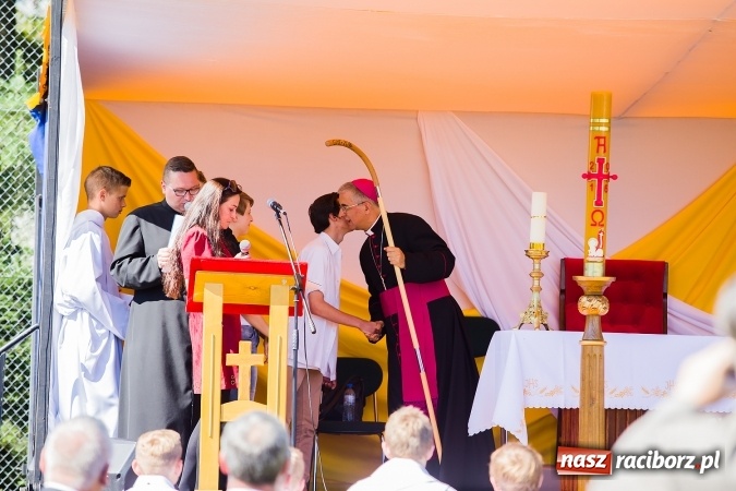 Zdjęcie w galerii na portalu naszraciborz.pl: Dekanat Pogrzebień powitał pielgrzymów Światowych Dni Młodzieży wiadomości z regionu