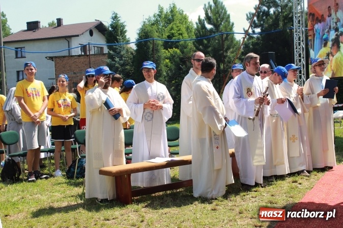 Zdjęcie w galerii na portalu naszraciborz.pl: Dekanat Pogrzebień powitał pielgrzymów Światowych Dni Młodzieży wiadomości z regionu