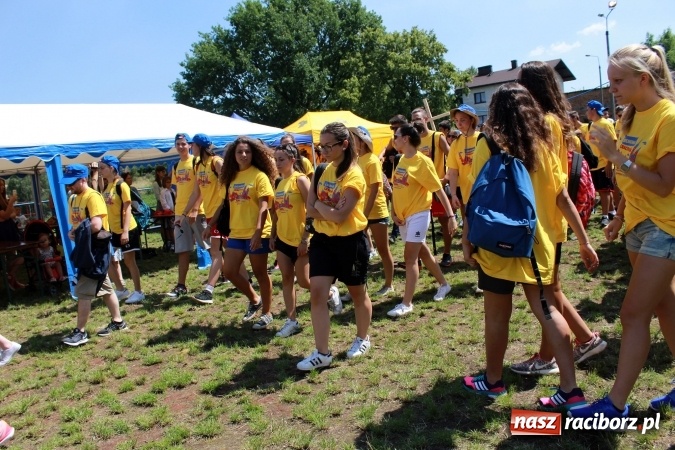 Zdjęcie w galerii na portalu naszraciborz.pl: Dekanat Pogrzebień powitał pielgrzymów Światowych Dni Młodzieży wiadomości z regionu