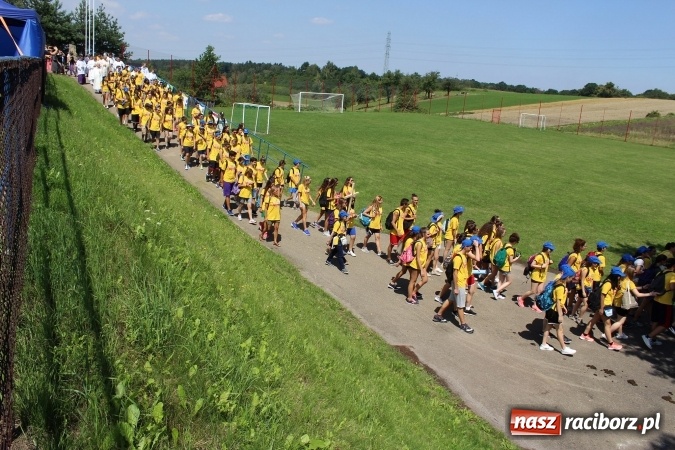 Zdjęcie w galerii na portalu naszraciborz.pl: Dekanat Pogrzebień powitał pielgrzymów Światowych Dni Młodzieży wiadomości z regionu
