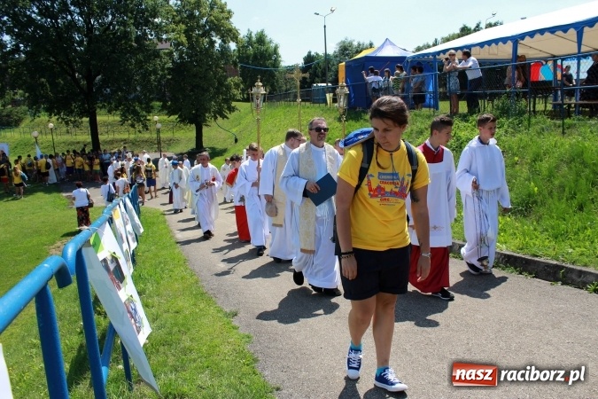Zdjęcie w galerii na portalu naszraciborz.pl: Dekanat Pogrzebień powitał pielgrzymów Światowych Dni Młodzieży wiadomości z regionu