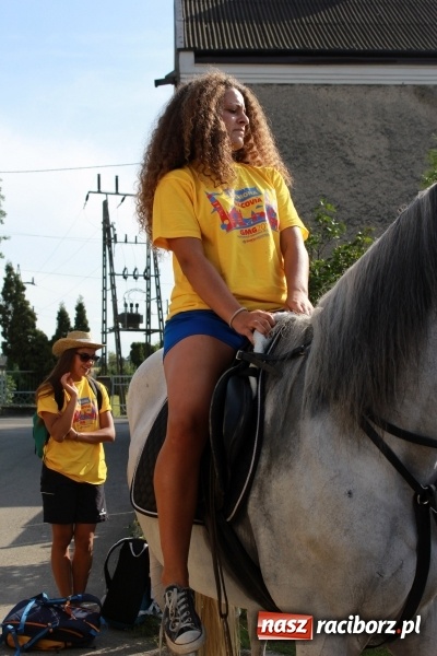 Zdjęcie w galerii na portalu naszraciborz.pl: Dekanat Pogrzebień powitał pielgrzymów Światowych Dni Młodzieży wiadomości z regionu