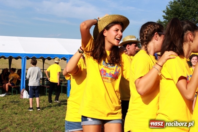 Zdjęcie w galerii na portalu naszraciborz.pl: Dekanat Pogrzebień powitał pielgrzymów Światowych Dni Młodzieży wiadomości z regionu