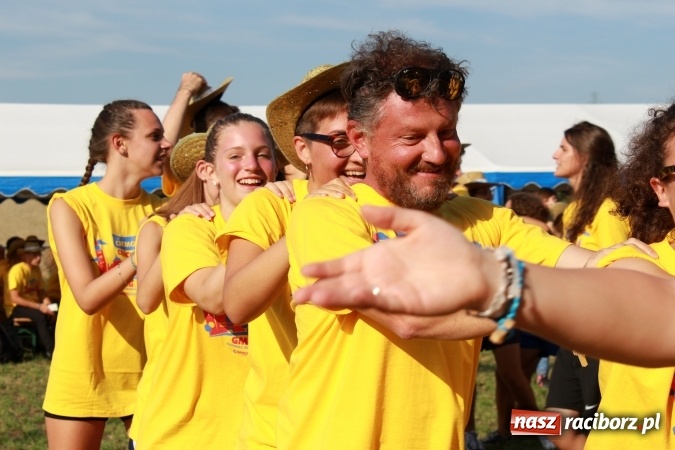 Zdjęcie w galerii na portalu naszraciborz.pl: Dekanat Pogrzebień powitał pielgrzymów Światowych Dni Młodzieży wiadomości z regionu