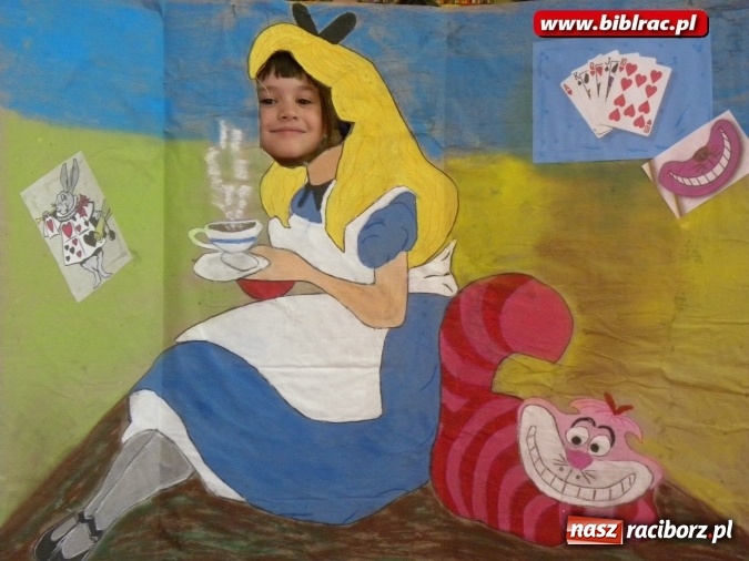 Zdjęcie w galerii na portalu naszraciborz.pl: Podróż do Krainy Czarów z raciborską biblioteką wiadomości z regionu