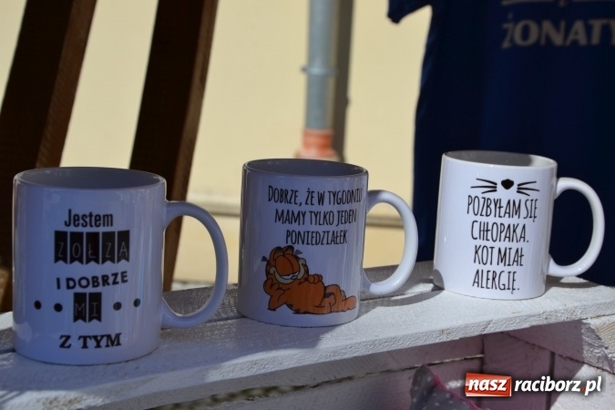 Zdjęcie w galerii na portalu naszraciborz.pl: Światowe Dni Młodzieży - obchody na Zamku Piastowskim w Raciborzu połączone z jarmarkiem wiadomości z regionu