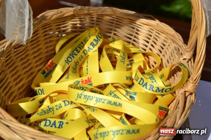 Zdjęcie w galerii na portalu naszraciborz.pl: Światowe Dni Młodzieży - obchody na Zamku Piastowskim w Raciborzu połączone z jarmarkiem wiadomości z regionu