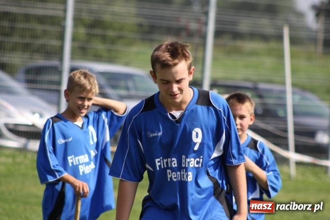 Zdjęcie w galerii na portalu naszraciborz.pl: Włosko-polskie zmagania schlagballowe w Cyprzanowie wiadomości z regionu