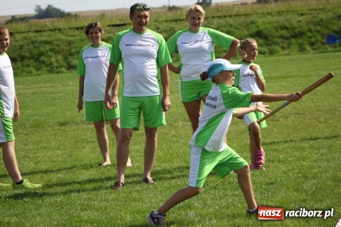 Zdjęcie w galerii na portalu naszraciborz.pl: Włosko-polskie zmagania schlagballowe w Cyprzanowie wiadomości z regionu