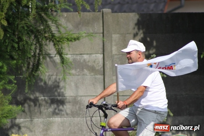 Zdjęcie w galerii na portalu naszraciborz.pl: Włosko-polskie zmagania schlagballowe w Cyprzanowie wiadomości z regionu