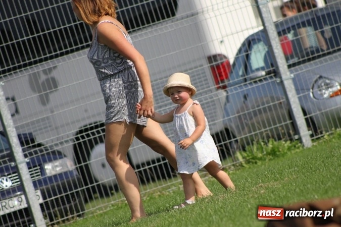 Zdjęcie w galerii na portalu naszraciborz.pl: Włosko-polskie zmagania schlagballowe w Cyprzanowie wiadomości z regionu