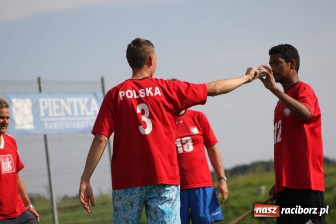 Zdjęcie w galerii na portalu naszraciborz.pl: Włosko-polskie zmagania schlagballowe w Cyprzanowie wiadomości z regionu