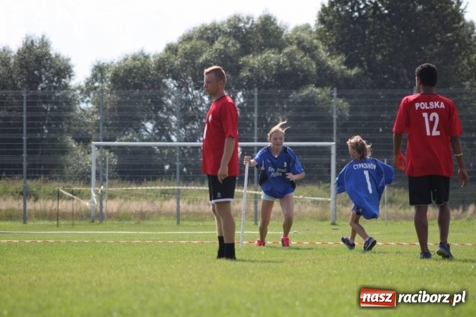 Zdjęcie w galerii na portalu naszraciborz.pl: Włosko-polskie zmagania schlagballowe w Cyprzanowie wiadomości z regionu
