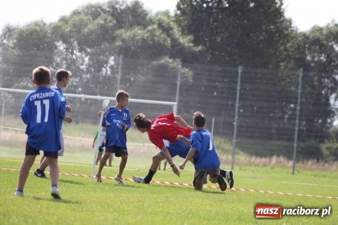 Zdjęcie w galerii na portalu naszraciborz.pl: Włosko-polskie zmagania schlagballowe w Cyprzanowie wiadomości z regionu