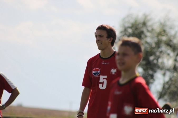 Zdjęcie w galerii na portalu naszraciborz.pl: Włosko-polskie zmagania schlagballowe w Cyprzanowie wiadomości z regionu