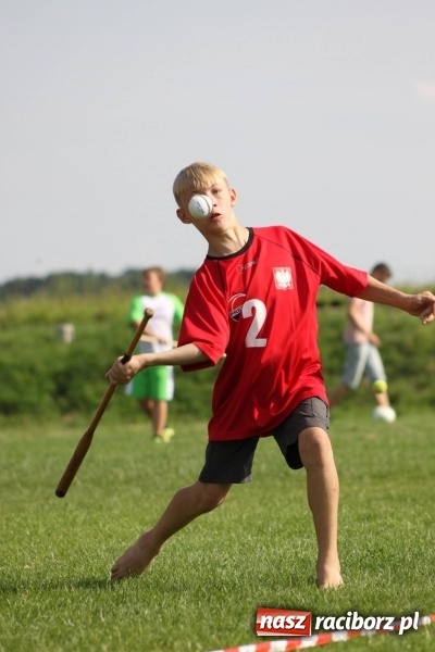 Zdjęcie w galerii na portalu naszraciborz.pl: Włosko-polskie zmagania schlagballowe w Cyprzanowie wiadomości z regionu