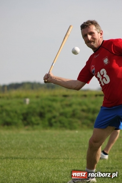 Zdjęcie w galerii na portalu naszraciborz.pl: Włosko-polskie zmagania schlagballowe w Cyprzanowie wiadomości z regionu