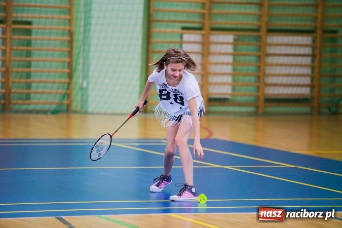 Zdjęcie w galerii na portalu naszraciborz.pl: Wakacyjny turniej tenisa w Arenie Rafako wiadomości z regionu