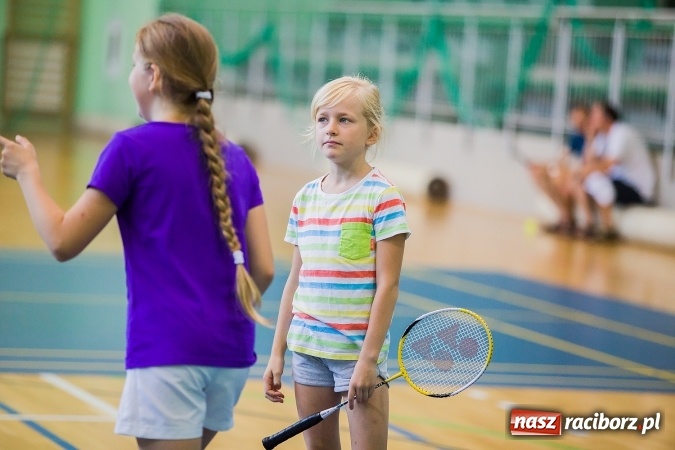 Zdjęcie w galerii na portalu naszraciborz.pl: Wakacyjny turniej tenisa w Arenie Rafako wiadomości z regionu