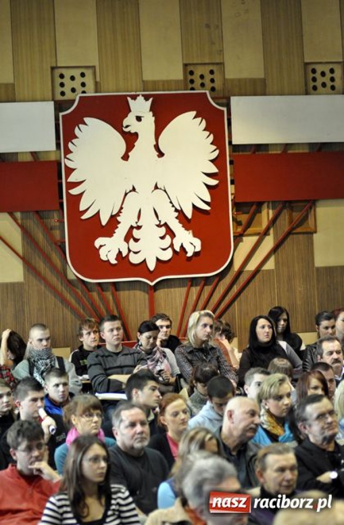 Zdjęcie w galerii na portalu naszraciborz.pl: J. Kaczyński w Raciborzu: zasadniczy spór wiadomości z regionu