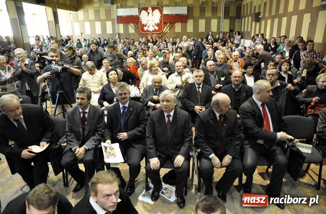 Zdjęcie w galerii na portalu naszraciborz.pl: J. Kaczyński w Raciborzu: zasadniczy spór wiadomości z regionu