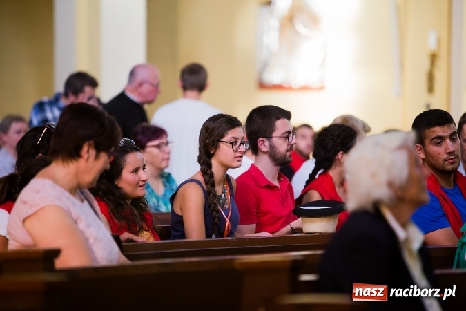 Zdjęcie w galerii na portalu naszraciborz.pl: ŚDM: Droga Krzyżowa przeszła ulicami miasta wiadomości z regionu