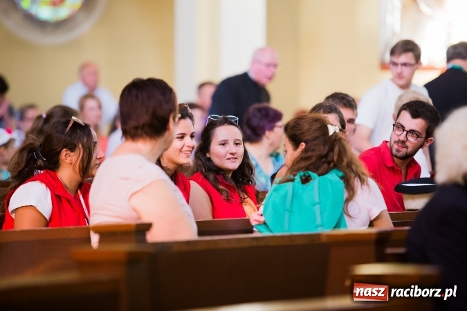 Zdjęcie w galerii na portalu naszraciborz.pl: ŚDM: Droga Krzyżowa przeszła ulicami miasta wiadomości z regionu