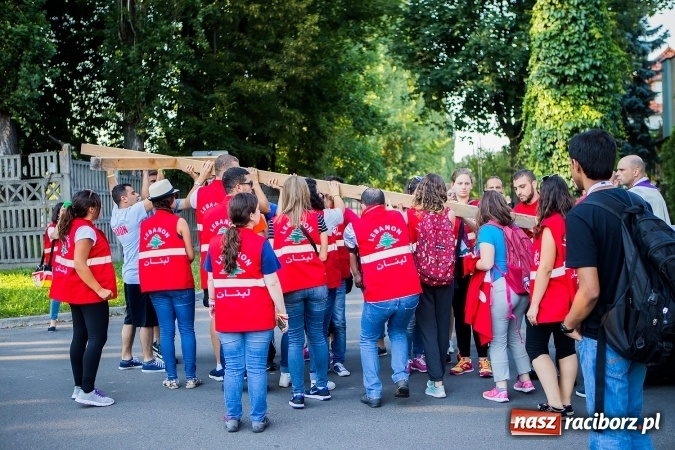 Zdjęcie w galerii na portalu naszraciborz.pl: ŚDM: Droga Krzyżowa przeszła ulicami miasta wiadomości z regionu