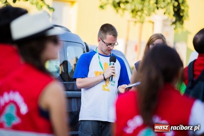 Zdjęcie w galerii na portalu naszraciborz.pl: ŚDM: Droga Krzyżowa przeszła ulicami miasta wiadomości z regionu