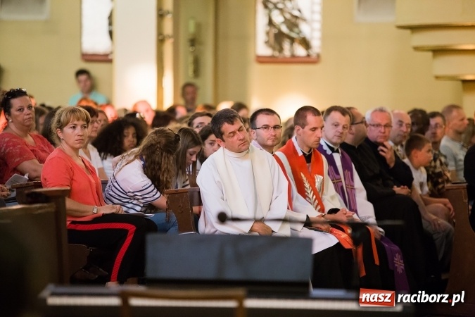 Zdjęcie w galerii na portalu naszraciborz.pl: ŚDM: Droga Krzyżowa przeszła ulicami miasta wiadomości z regionu