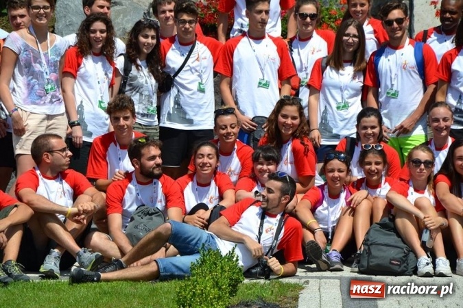 Zdjęcie w galerii na portalu naszraciborz.pl: ŚDM. Stu Włochów odwiedziło gminę Rudnik  wiadomości z regionu