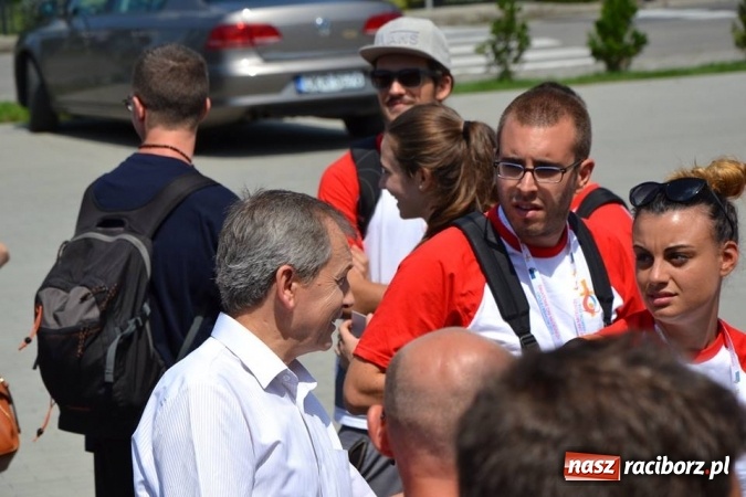 Zdjęcie w galerii na portalu naszraciborz.pl: ŚDM. Stu Włochów odwiedziło gminę Rudnik  wiadomości z regionu