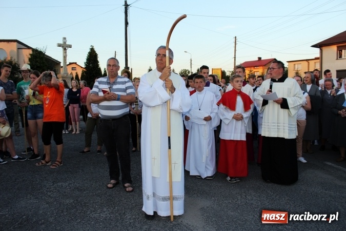 Zdjęcie w galerii na portalu naszraciborz.pl: Światowe Dni Młodzieży. Droga świata w Pogrzebieniu  wiadomości z regionu